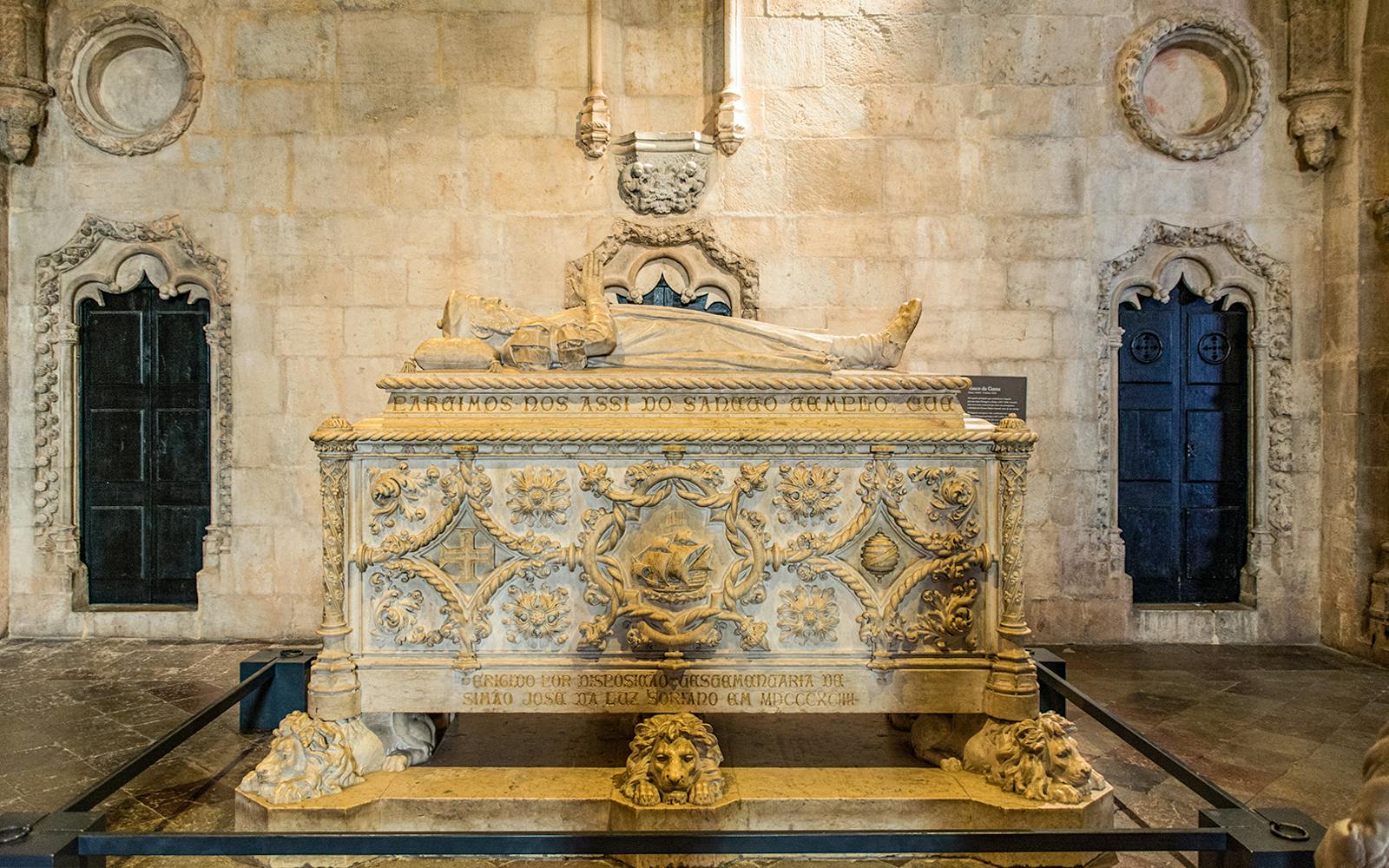 Jerónimos Monastery Tickets with Audio Guide