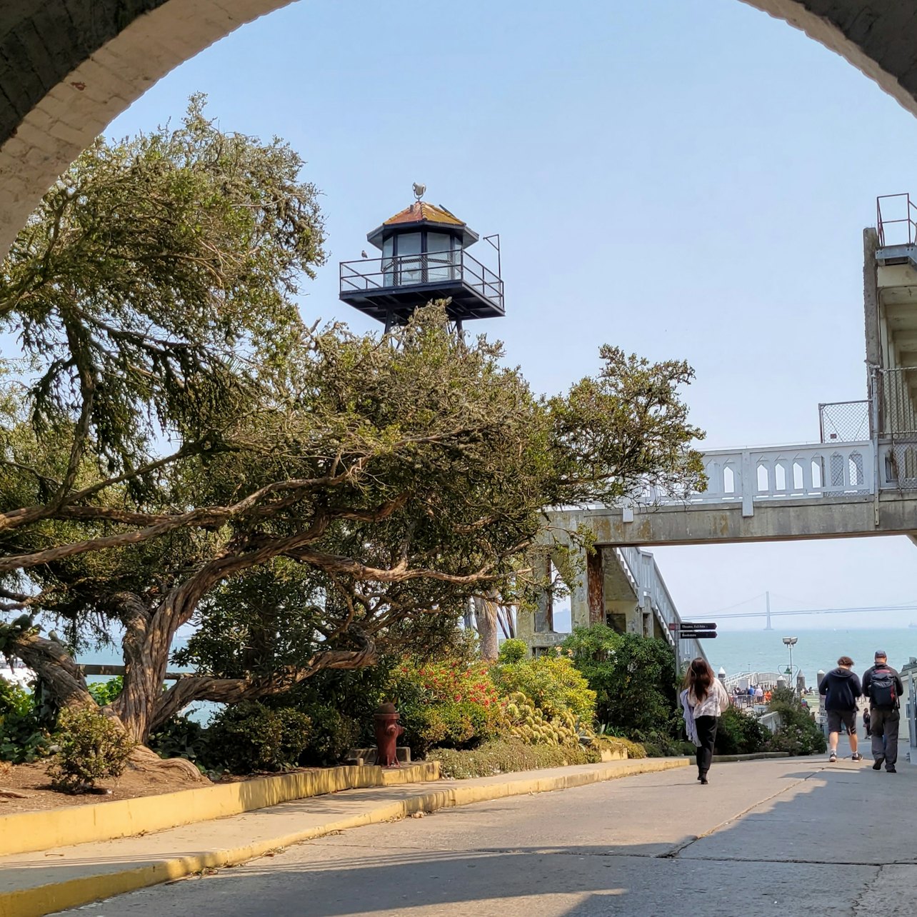 Alcatraz: Entry Ticket + Roundtrip Ferry