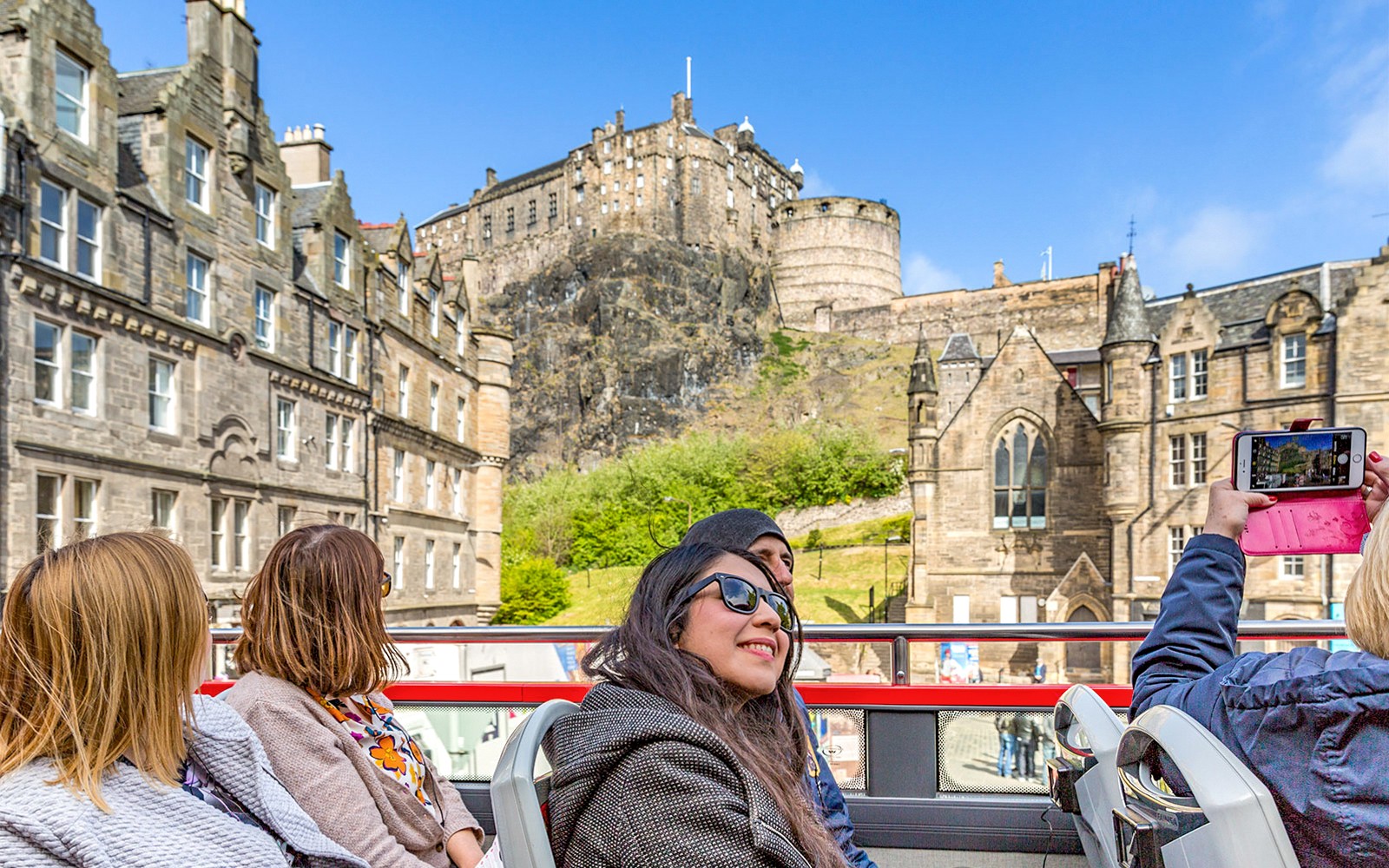 Edinburgh: Royal Attractions Tickets + 48-Hour Hop-On Hop-Off Bus Tour