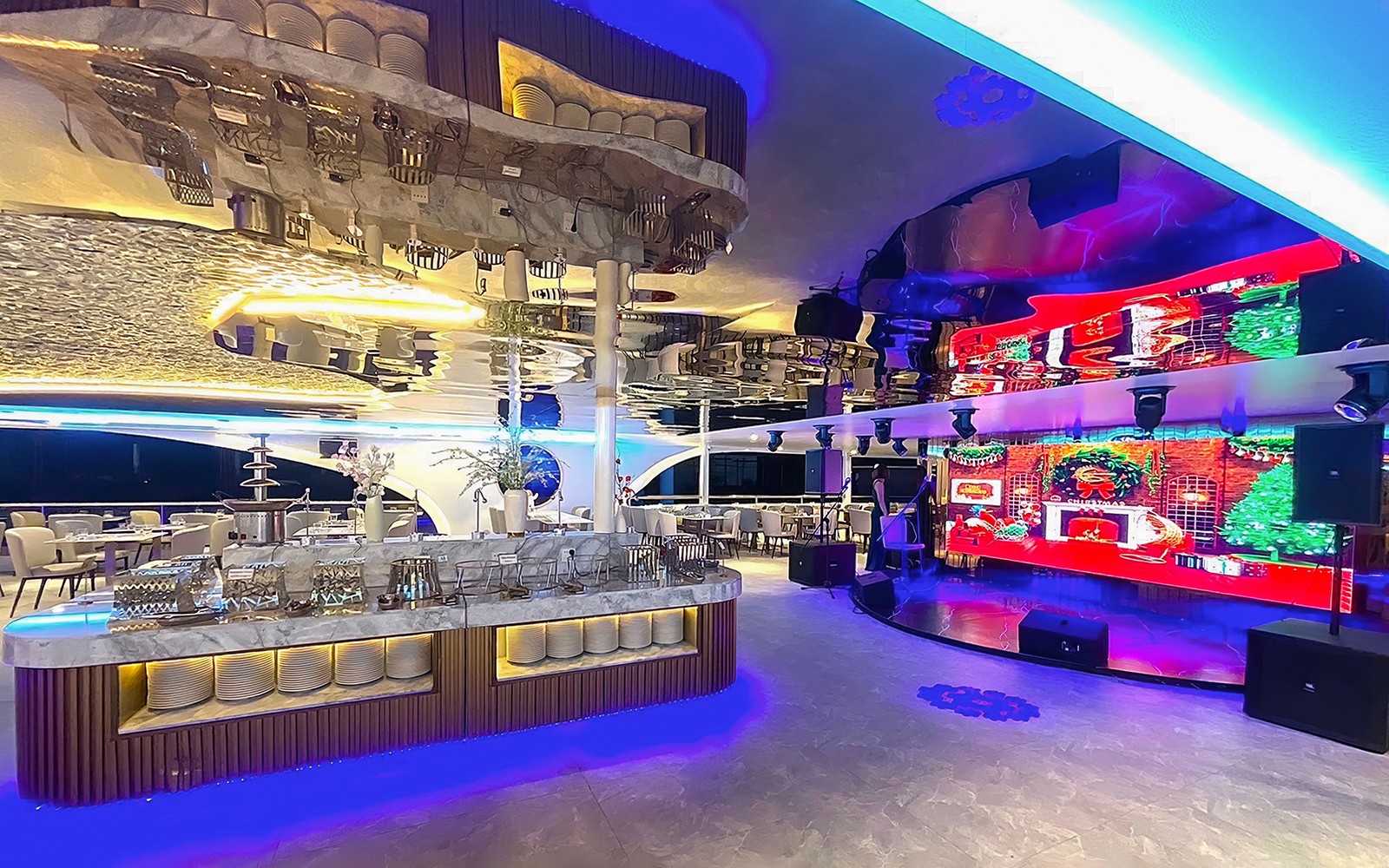 The Planet Cruise with International Buffet Dinner — gallery 1
