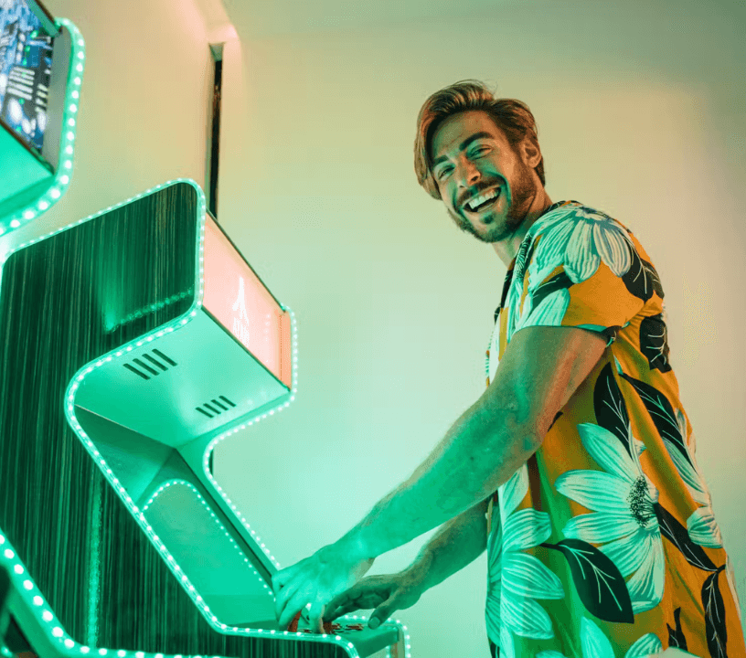 IKONO Immersive Experience — gallery 4