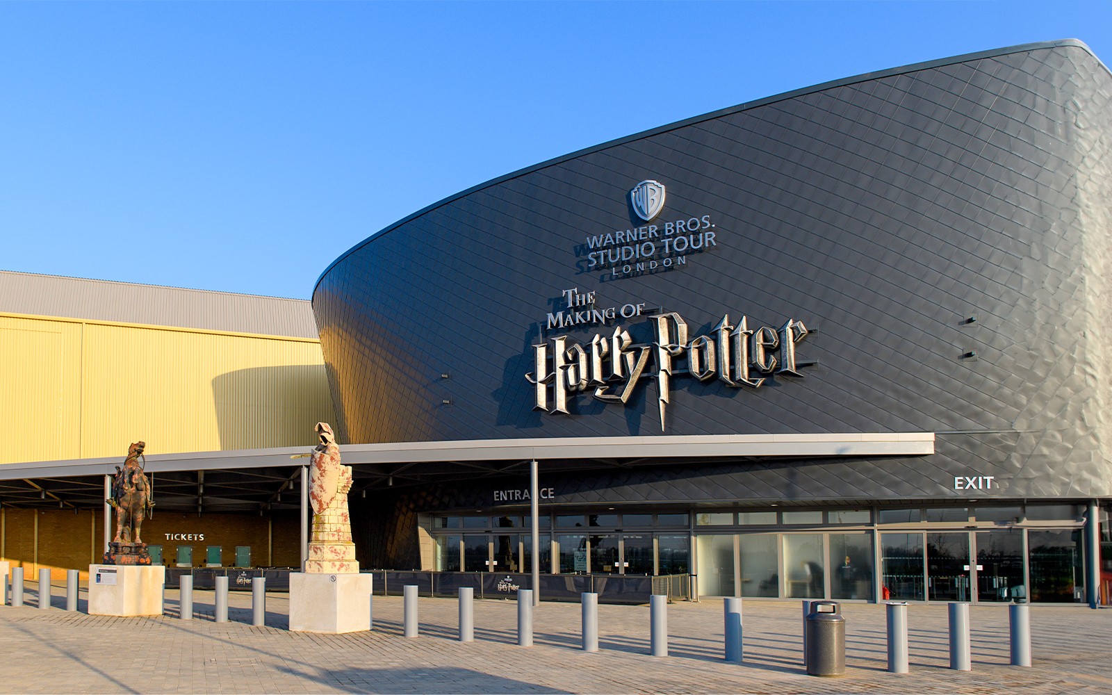 From London: Harry Potter™ Warner Bros. Studio Tour with Day Trip to Oxford — gallery 2