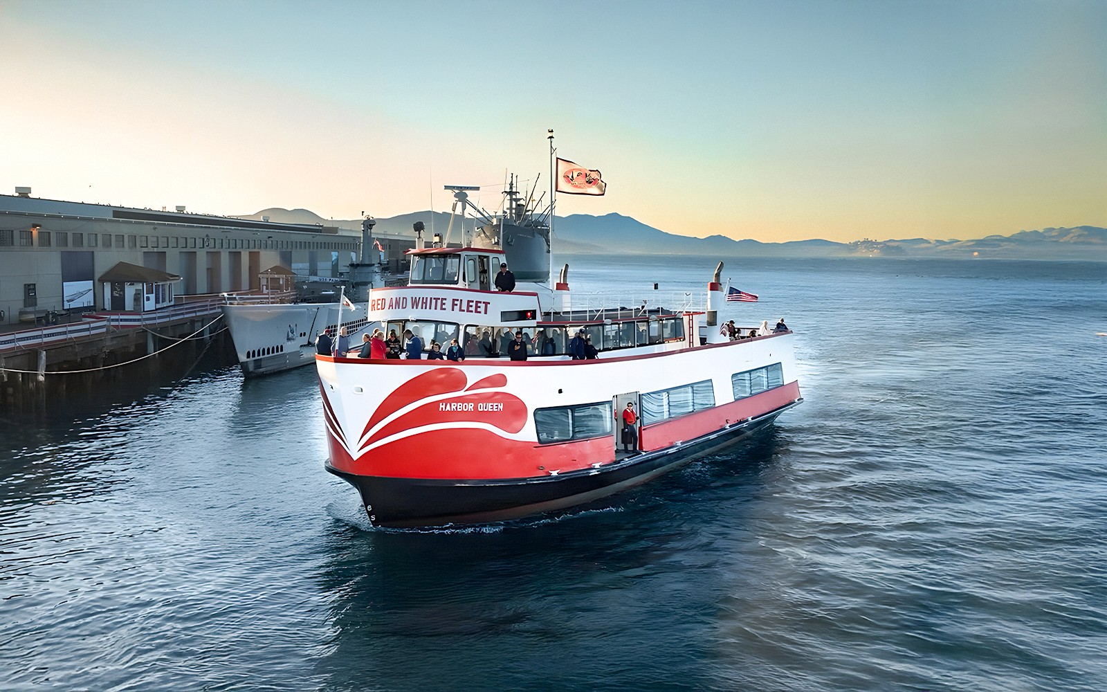 Crucero al Atardecer en California — gallery 1