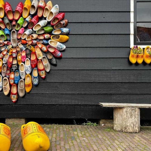 Zaanse Schans: Walking Tour with AI Guide on Your Mobile — gallery 1