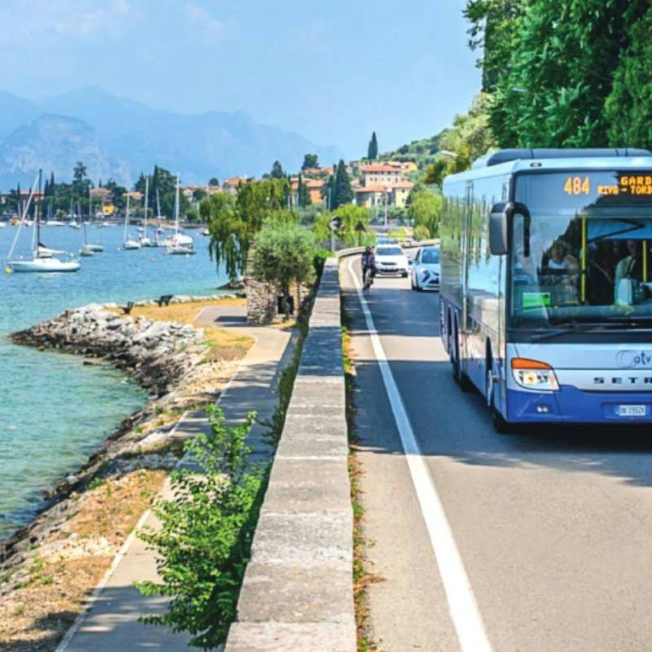 Brenzone Sul Garda: Garda Link Bus + Train from Venice