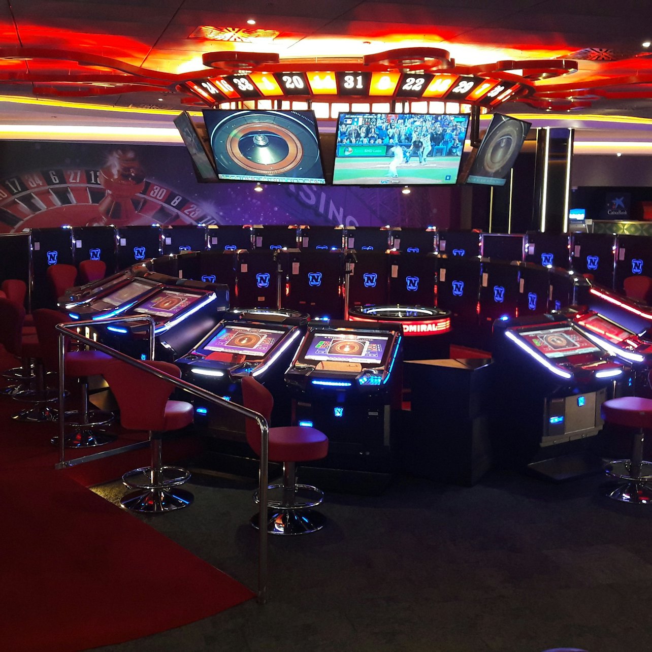 Casino Barcelona: Entry Ticket + 1 Mojito