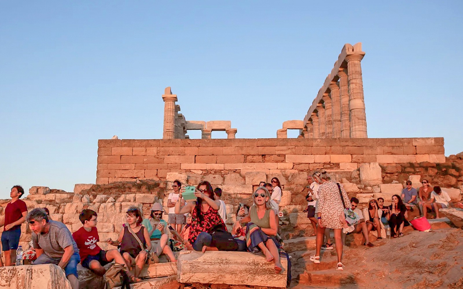 From Athens: Temple of Poseidon & Cape Sounion Half-Day Trip