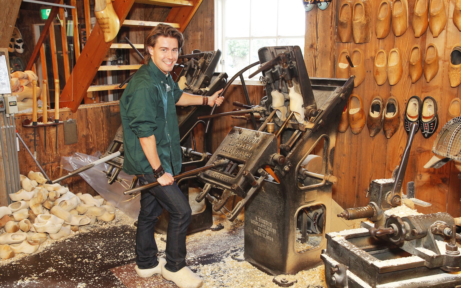 From Amsterdam: Zaanse Schans & Cheese Tasting Self-Guided Tour