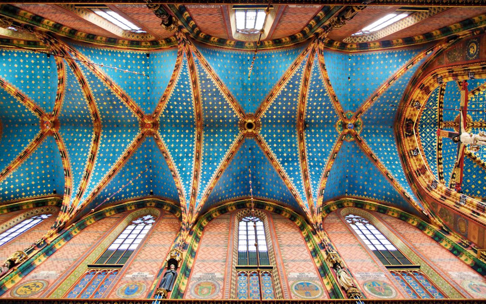 Combo: Wawel Castle, Cathedral, St. Mary’s Basilica & Rynek Underground Museum Guided Tour