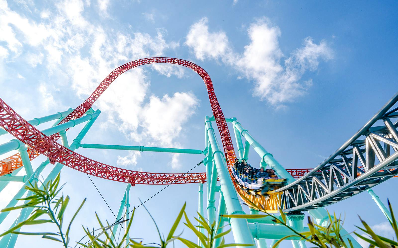 Knott’s Berry Farm One Day Tickets
