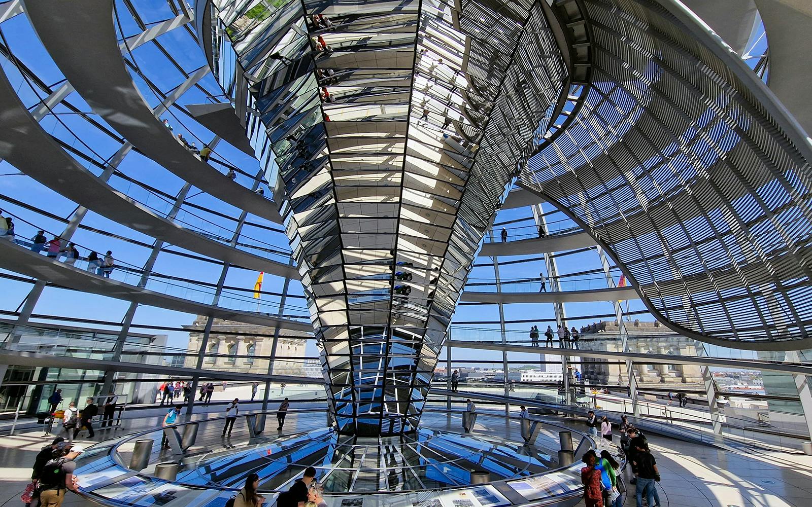 Berlin Reichstag and Dome English Guided Tour - venue or experience setting