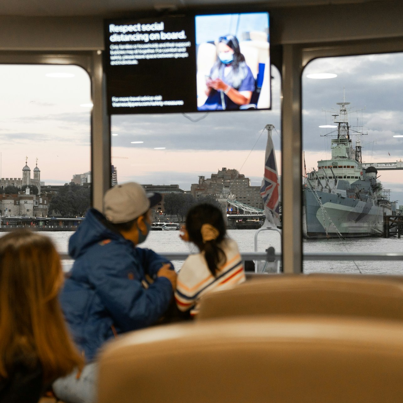 Uber Boat by Thames Clippers: Roundtrip Ticket — gallery 2