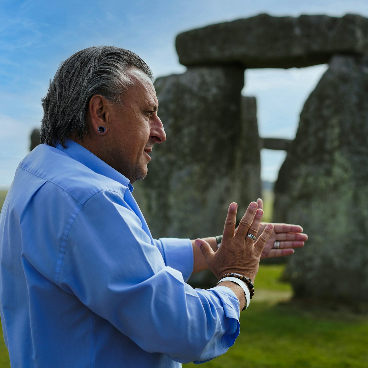 Stonehenge, Glastonbury Abbey & Avebury: Guided Day Trip from London — gallery 1