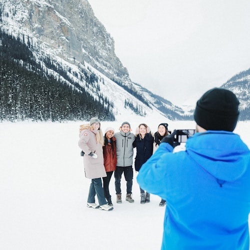 Lake Louise & Yoho National Park: Winter Tour from Banff