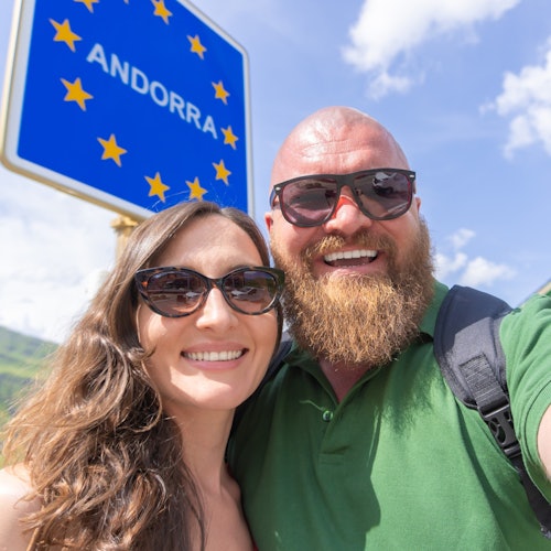 Andorra & France: Day Trip from Barcelona