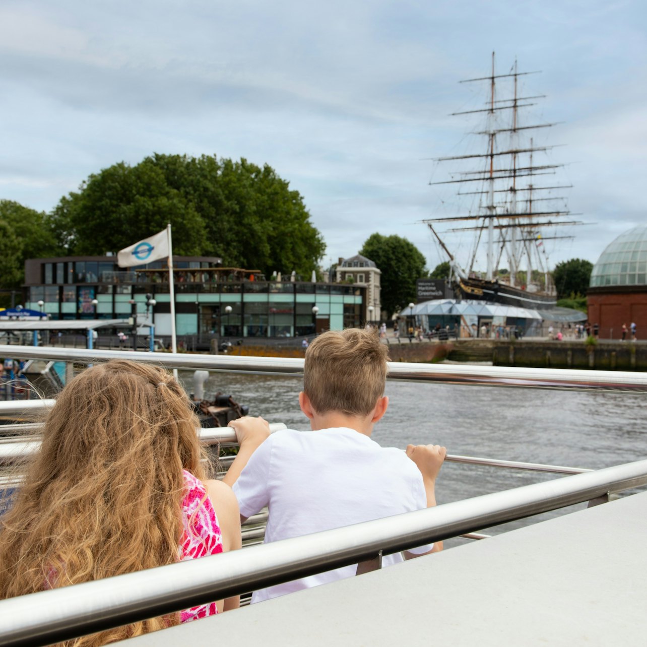 London: Sightseeing Cruise Flexible Ticket — gallery 3