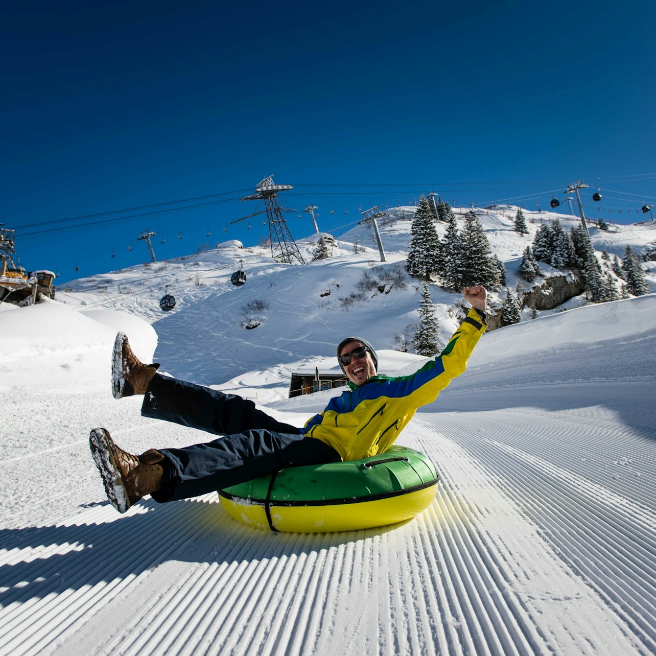 Mount Titlis: Snow Experience with Transport from Lucerne