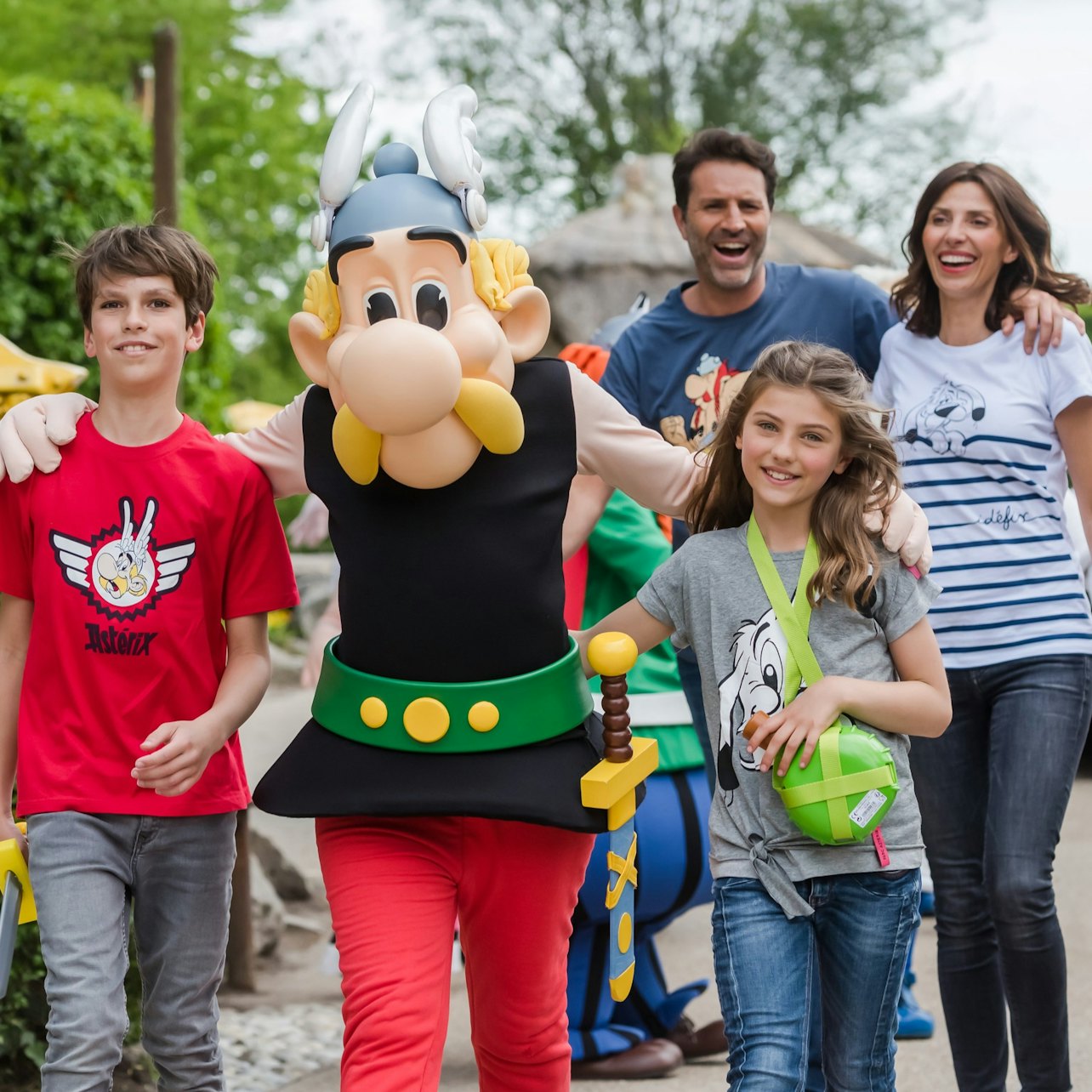 Parc Astérix Return Shuttle from Paris visitor view