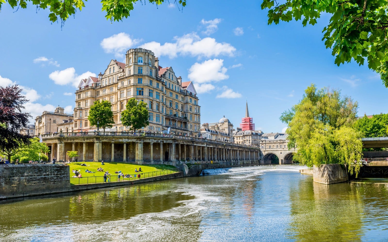 Bridgerton: 1.5 Hour Guided Tour of Filming Locations in Bath with Music — mobile