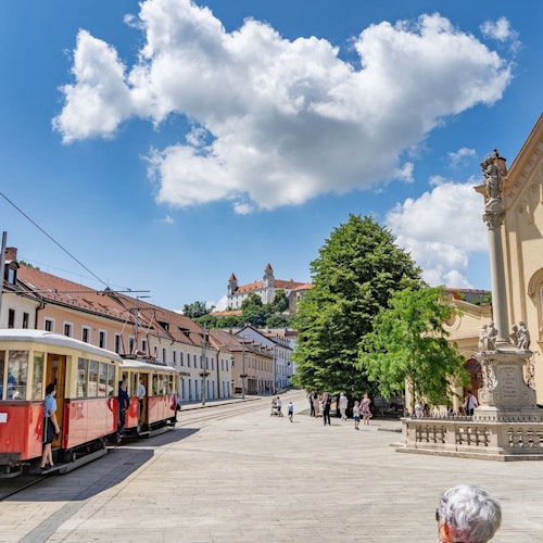 Bratislava: Guided Walking Tour + Castle Entry — gallery 4