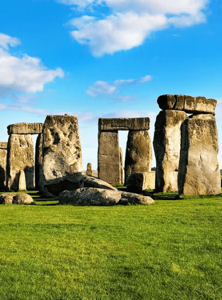 From London: Stonehenge and Bath Day Trip — main image