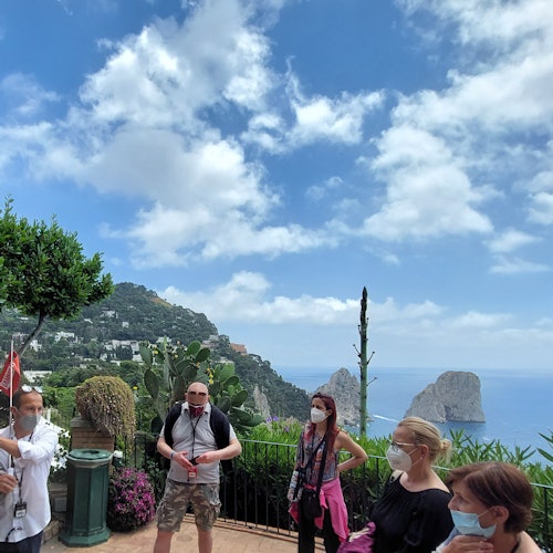 Capri and Anacapri: Boat Tour + Roundtrip Hydrofoil from Sorrento