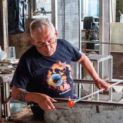 Murano and Burano: Boat Tour + Glassblowing Demo From Train Station — gallery 3