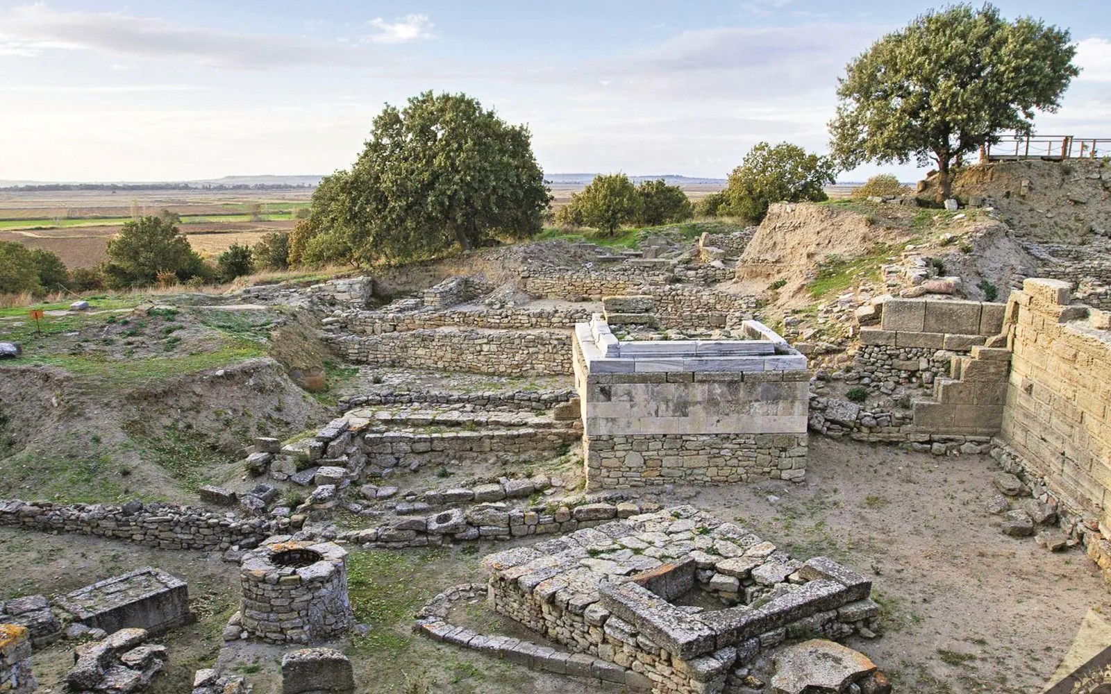 Full-Day Guided Tour of Troy from Istanbul with Lunch & Transfers — gallery 1