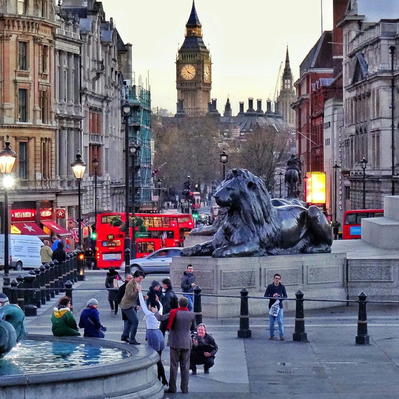 London: 2-Hr Private Harry Potter Film Sites Walking Tour + Live Magic Show — gallery 4