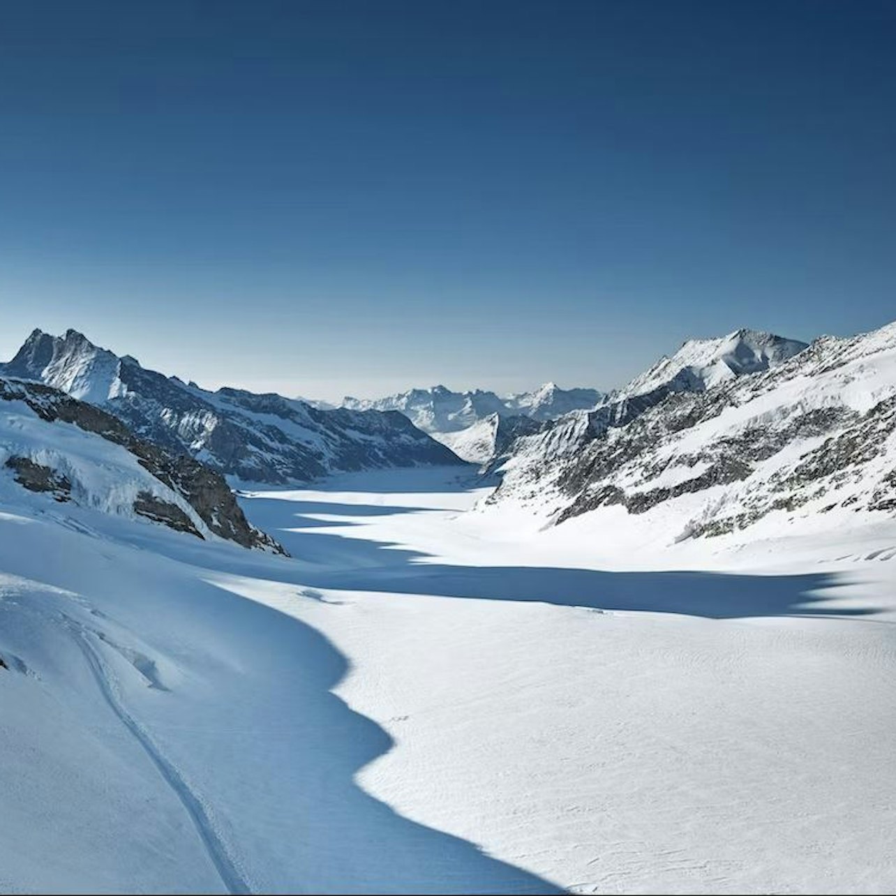 Jungfraujoch: Roundtrip Train from Interlaken Ost