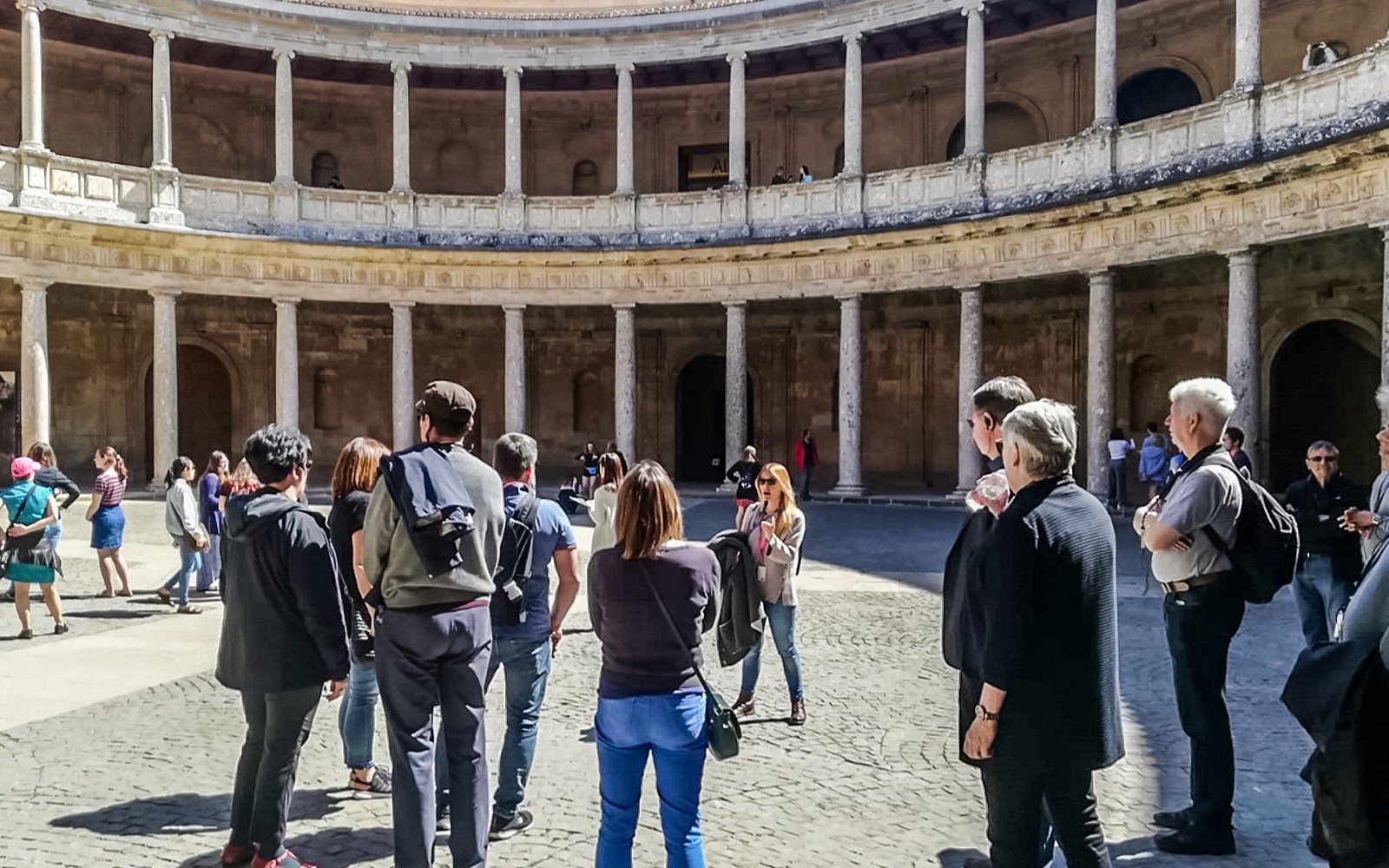 Alhambra Skip-the-Line Guided Tour with Nasrid Palaces