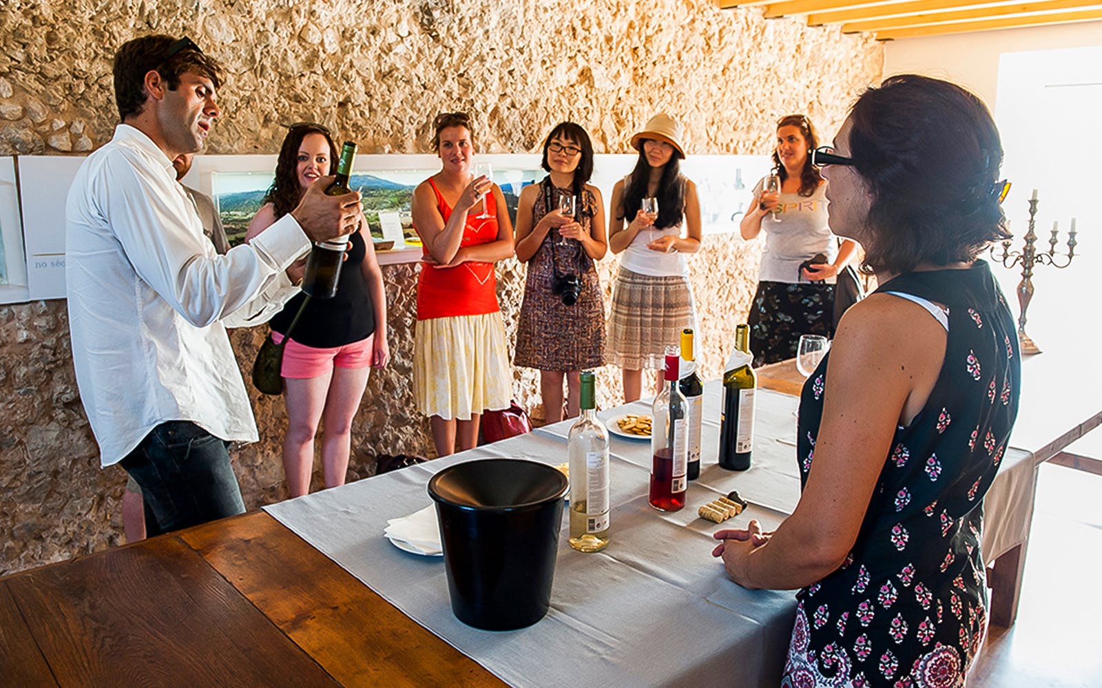 Small Group Wine Tour in Arrábida from Lisbon