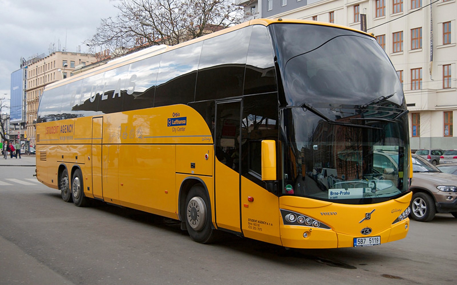 Regio Jet One-way Bus Tickets: Prague Airport to/from Prague Central Bus Station