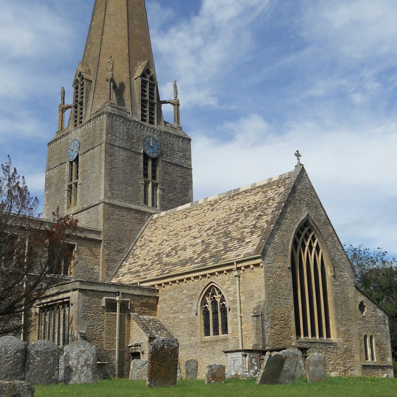 Bampton: Downton Abbey Filming Locations Guided Tour + Highclere Castle Entry — gallery 2