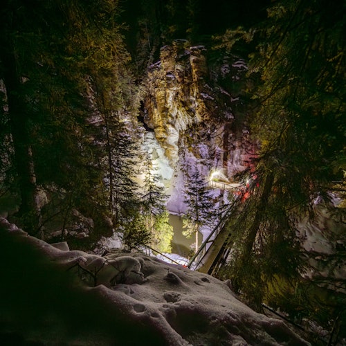 Johnston Canyon Evening Icewalk — gallery 3