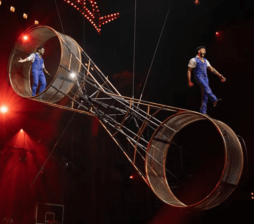 Mad Apple by Cirque du Soleil — gallery 4