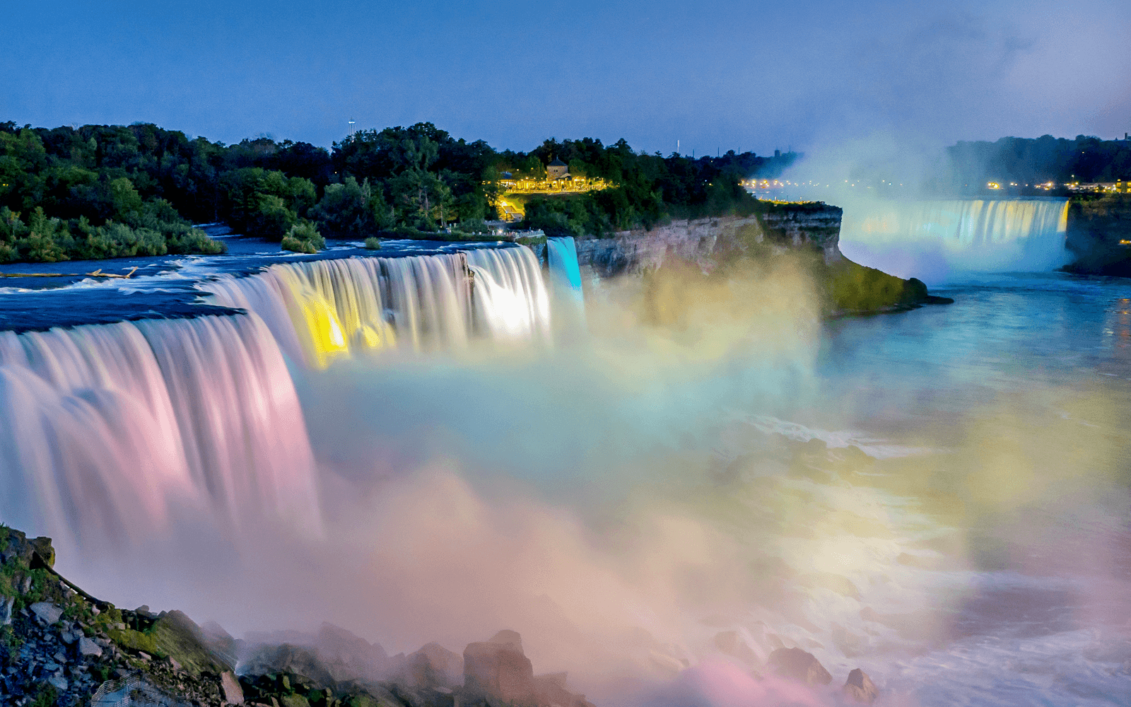 Semi-Private Day & Night Sightseeing Tour of Niagara Falls (Canada) with Cruise & Dinner — gallery 1