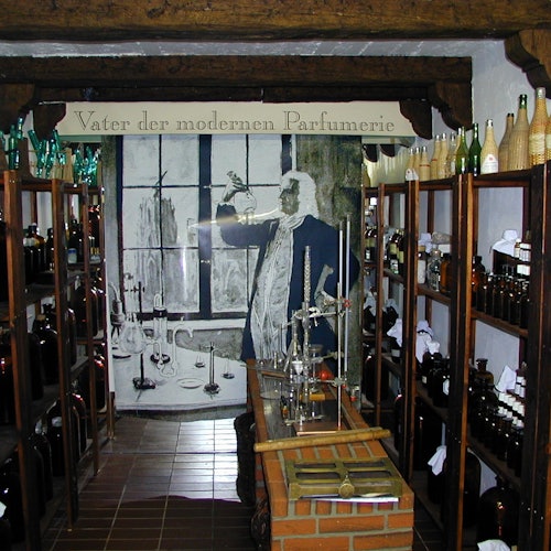 Farina Fragrance Museum: Entry Ticket + Guided Tour — gallery 1