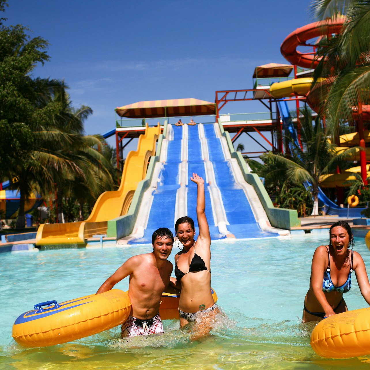 Aquaventuras Park: Fast Track Ticket