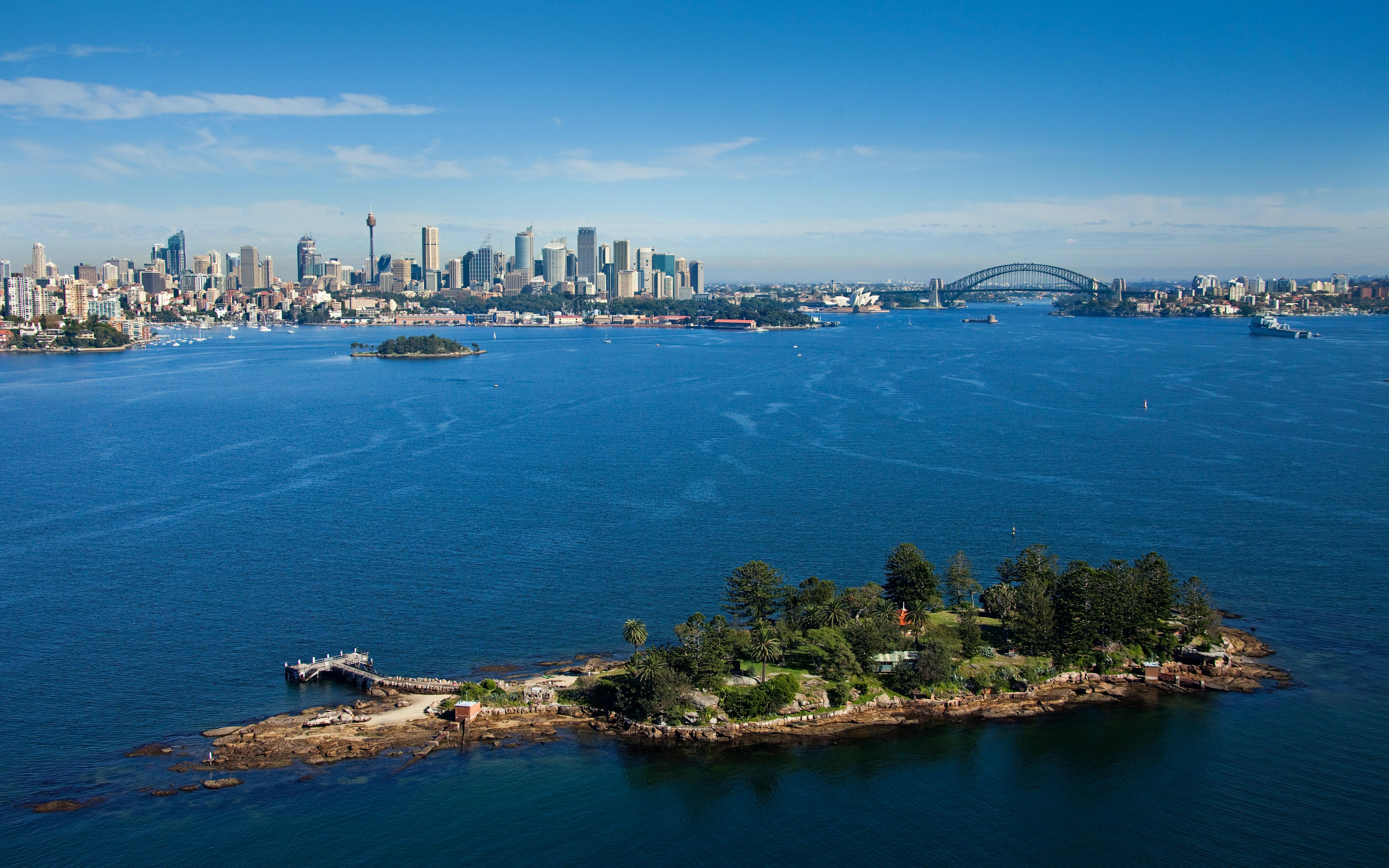 Sydney Harbour Intimate Luxury Dinner Cruise with Exclusive Waterside Dining