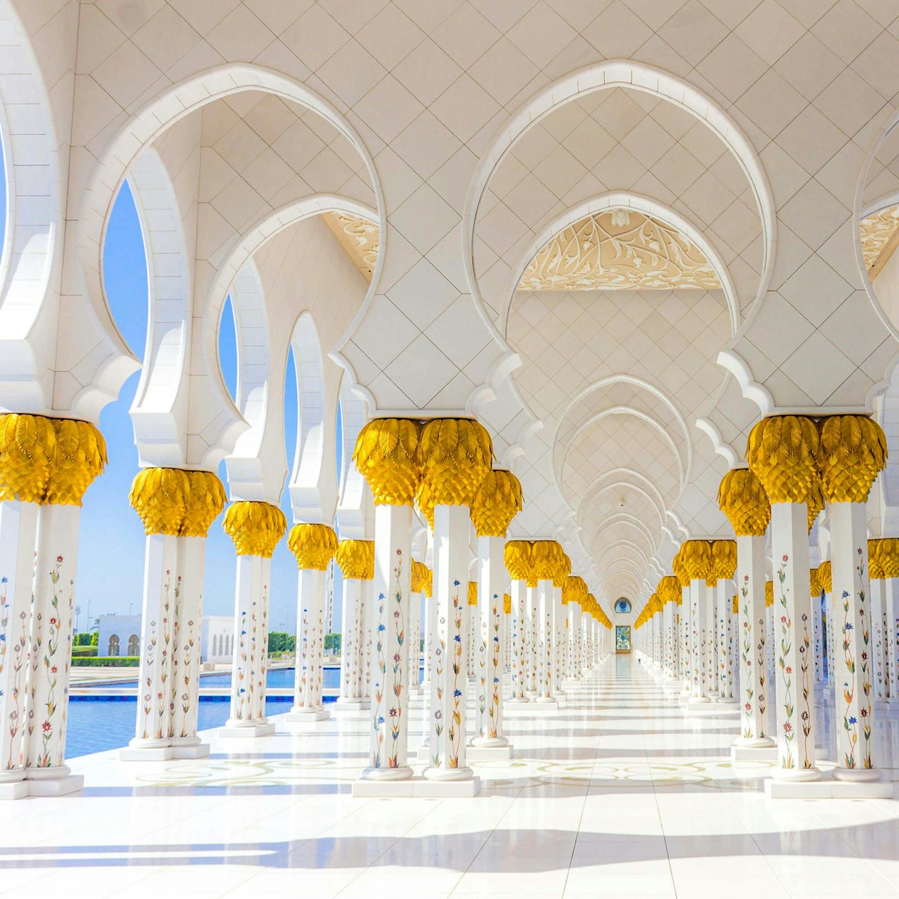 Sheikh Zayed Grand Mosque: Audio Guide App Only