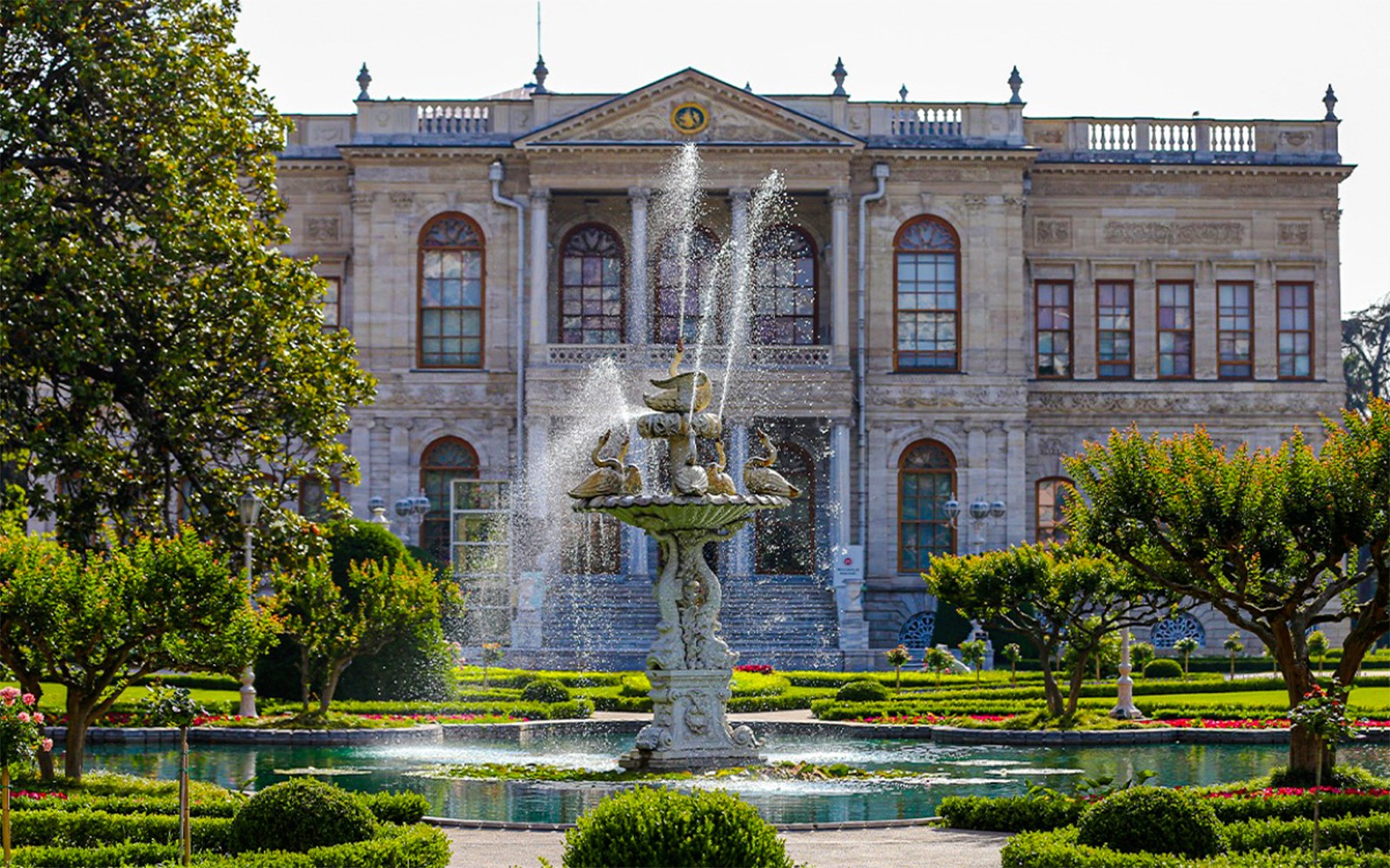 Istanbul: National Palaces Full Pass incl. Dolmabahce Palace