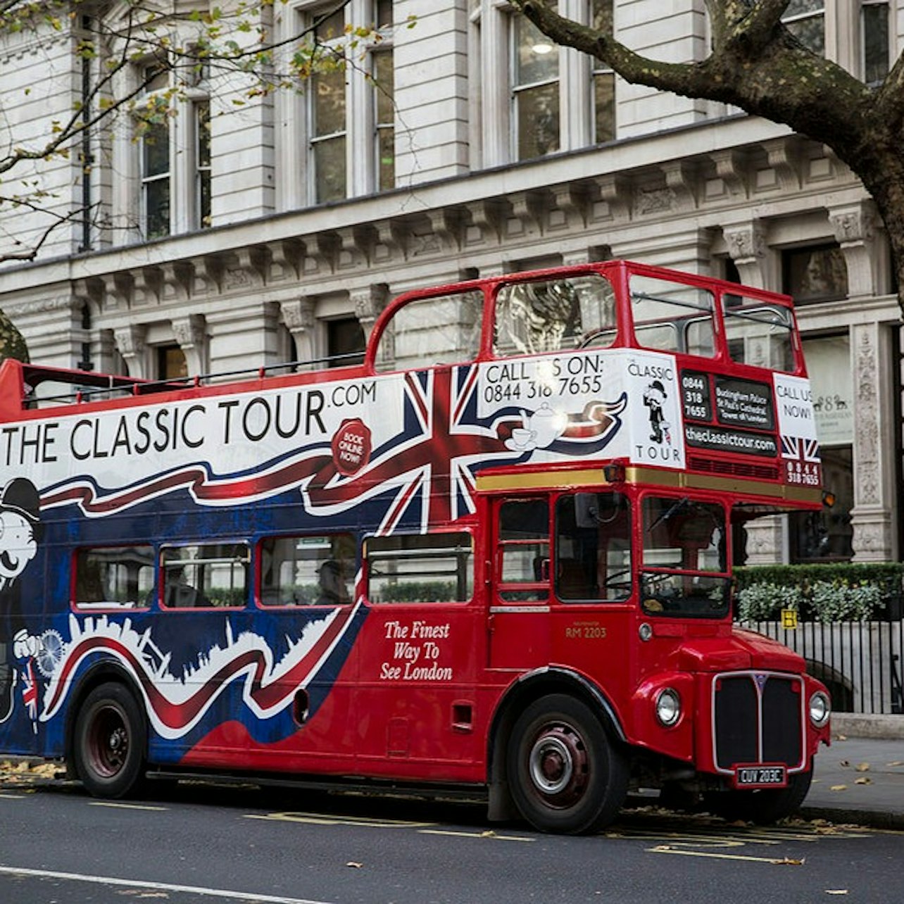 London: Guided City Sightseeing Bus Tour + Comedy Show — gallery 1