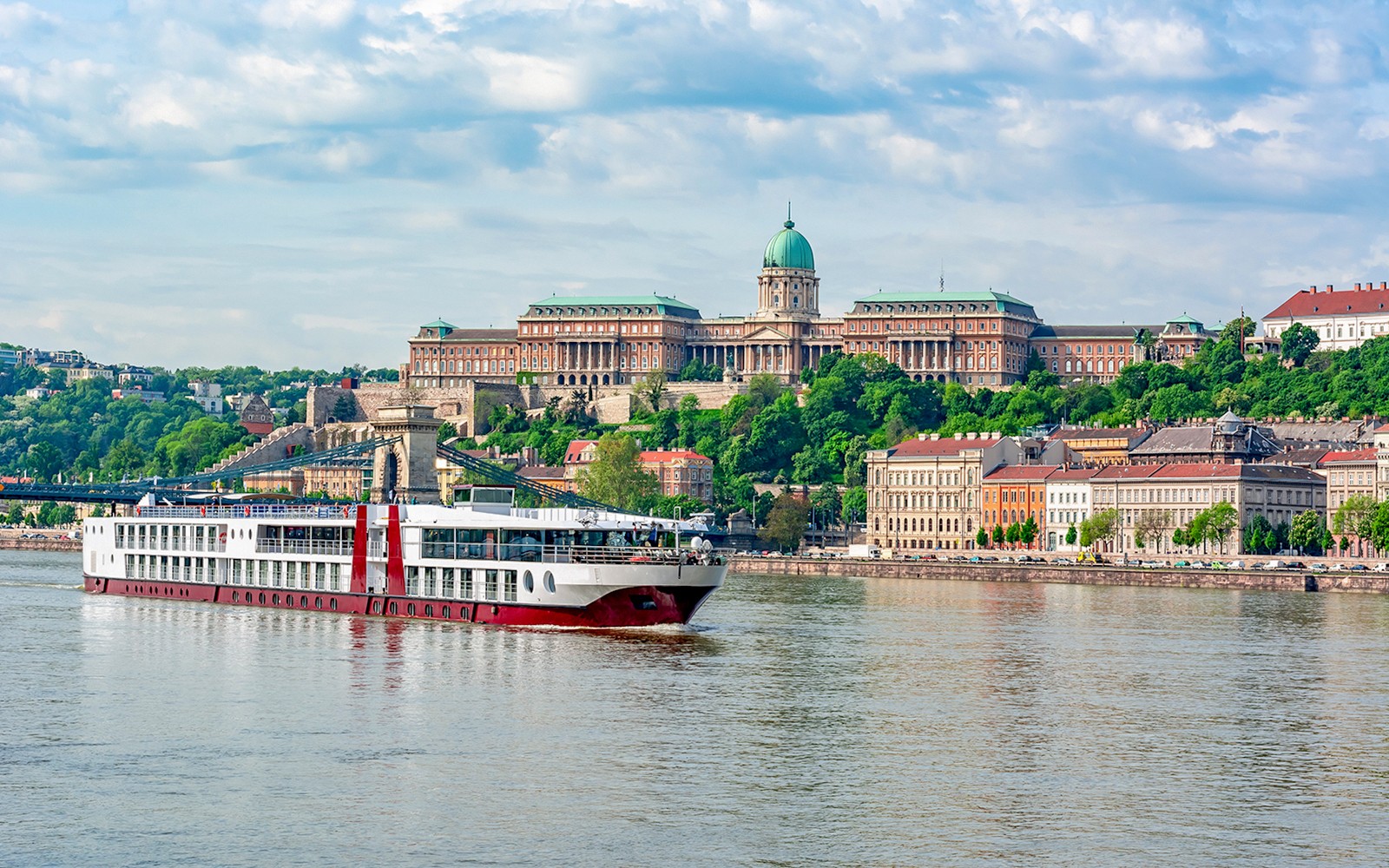 Budapest Danube River Sightseeing Cruise — gallery 3