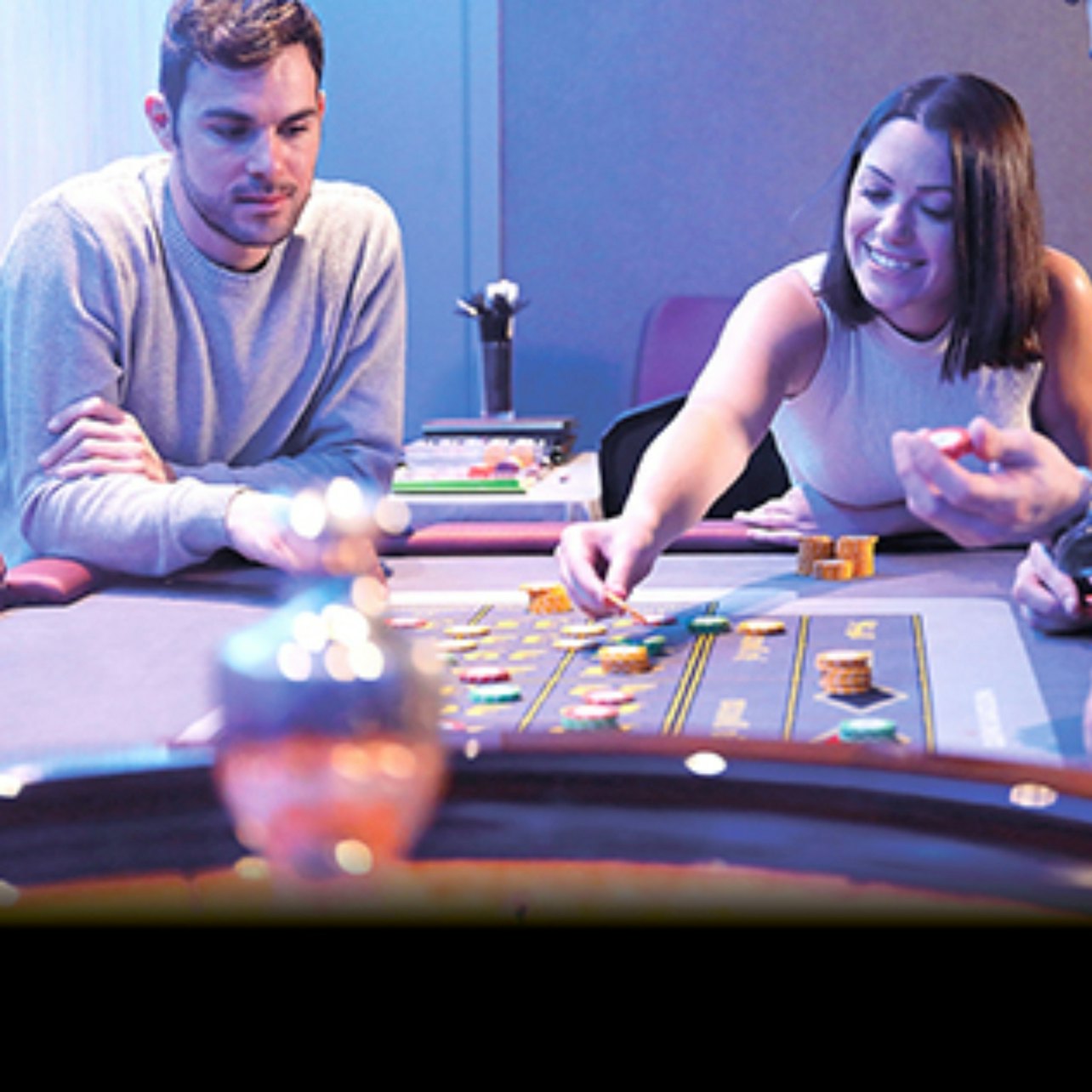 Casino Barcelona: Entry Ticket + 1 Mojito