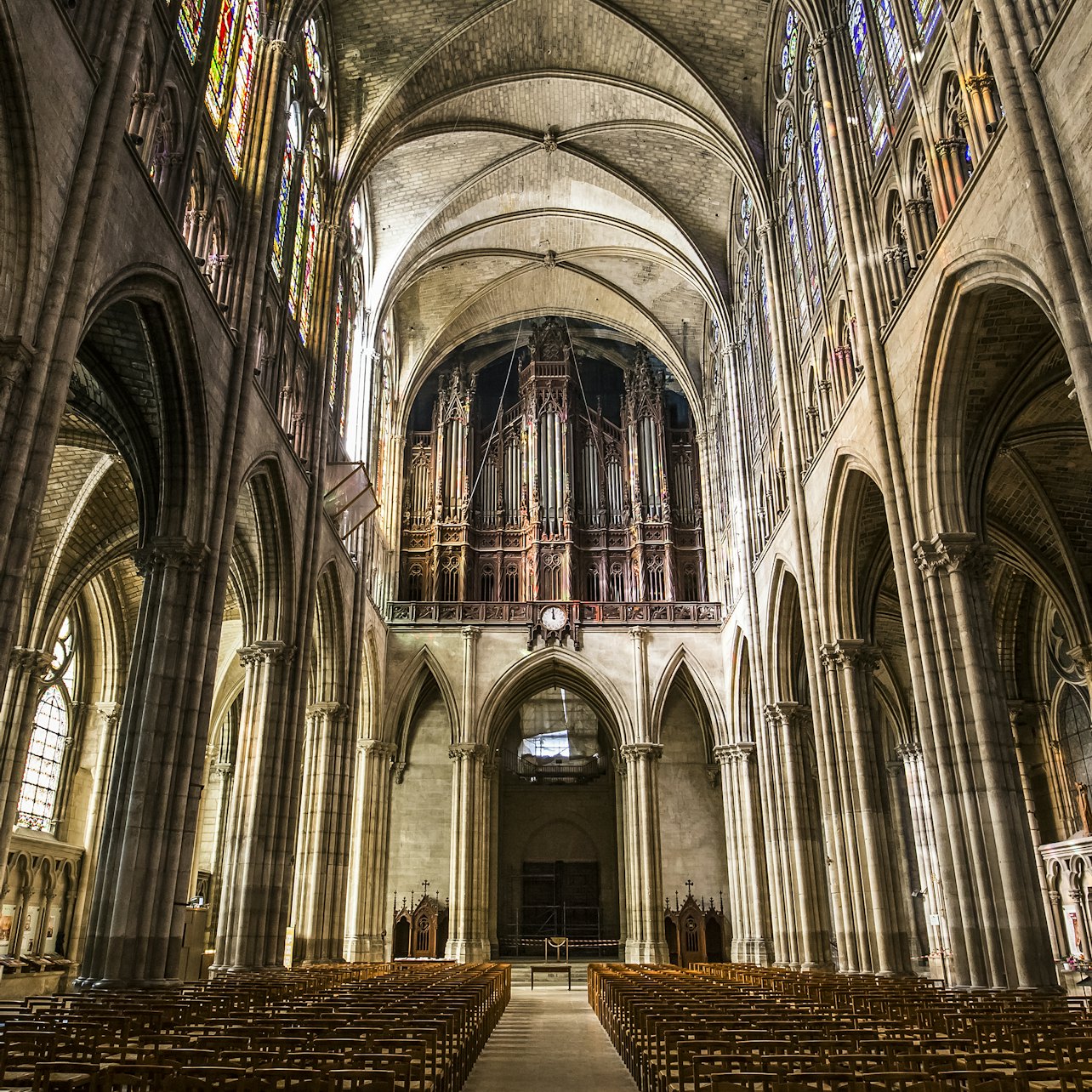 Basilica of Saint Denis: Dedicated Entrance visitor view at Basilique Cathédrale de Saint-Denis