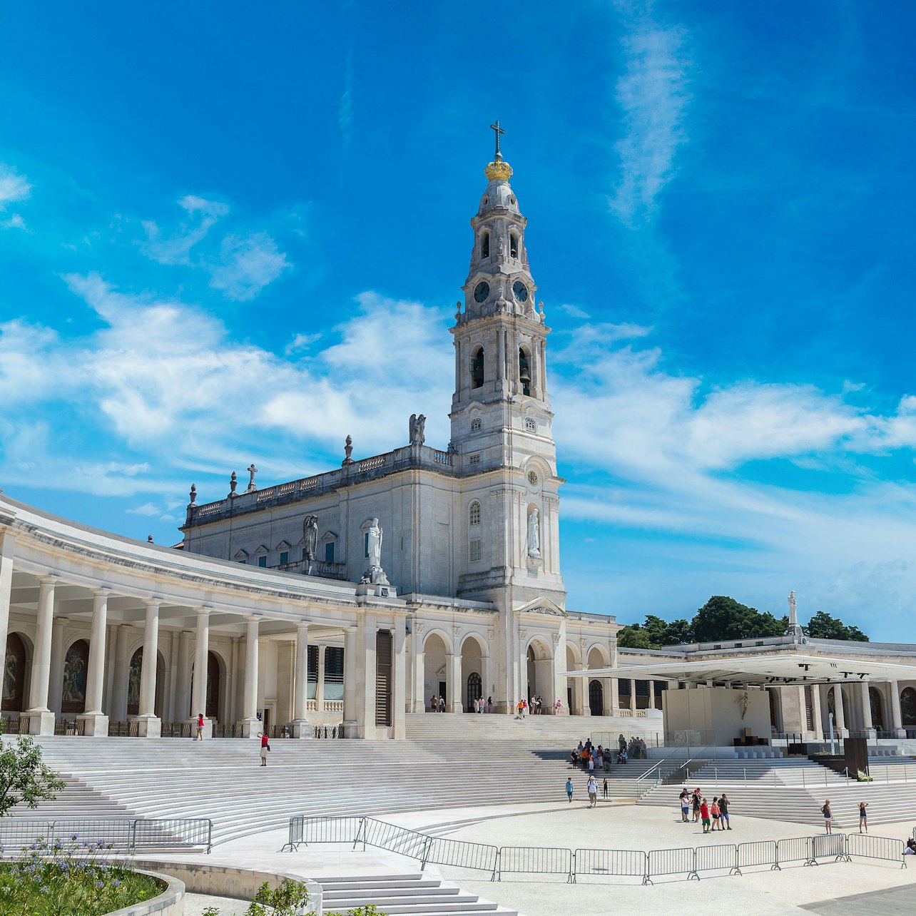 Fátima Sanctuary: Half-Day Trip from Lisbon with Audio Guide