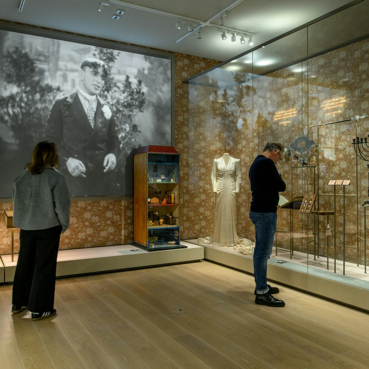 National Holocaust Museum: Entry Ticket — gallery 1