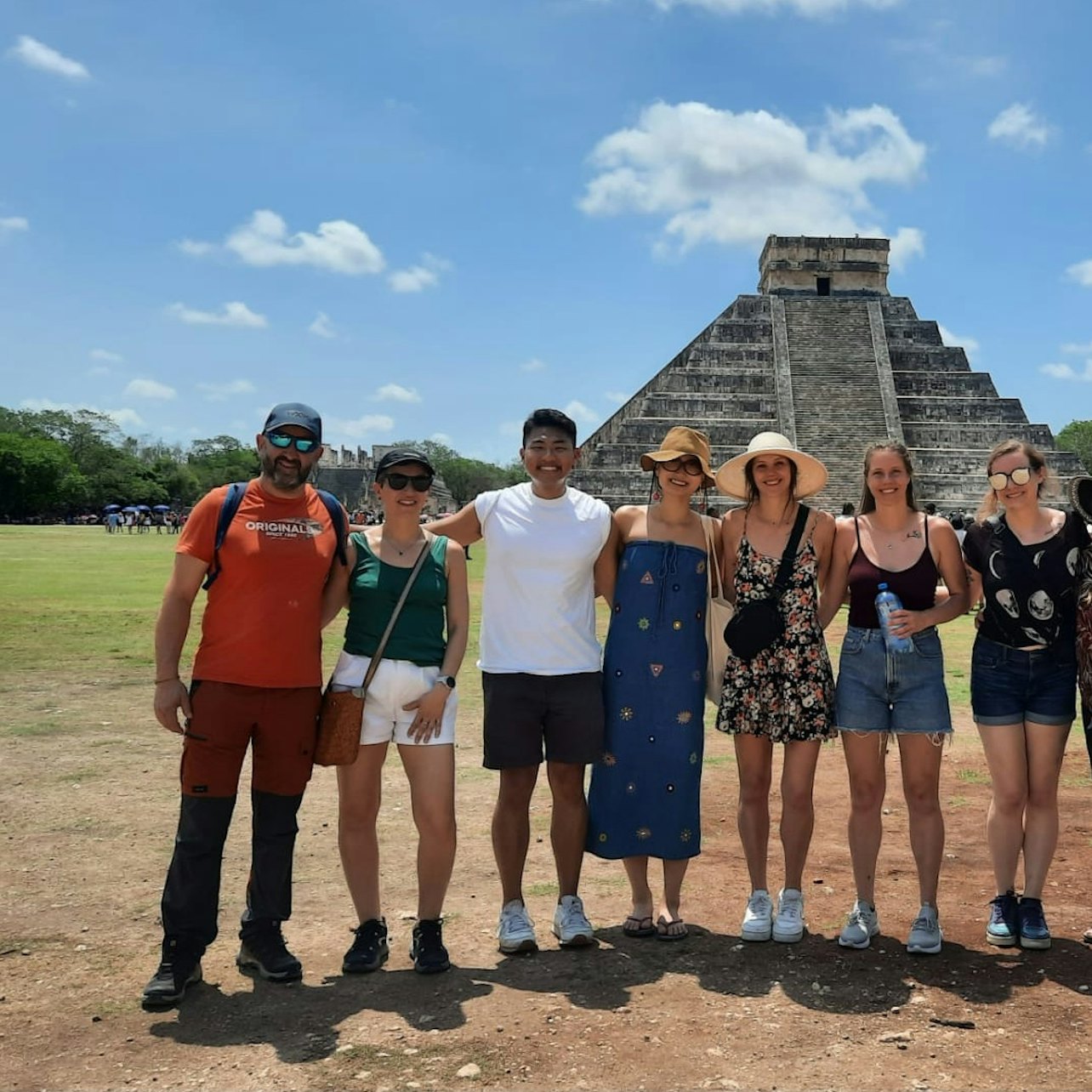 Chichén Itzá: Skip The Line Ticket + Small Group Guided Tour