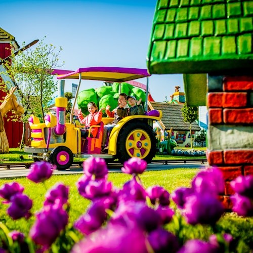 Energylandia: Full-Access Ticket + Roundtrip Transport from Krakow